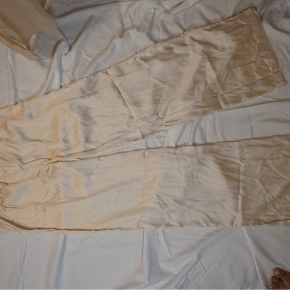 Silk robe with pants set - Picture 8 of 11